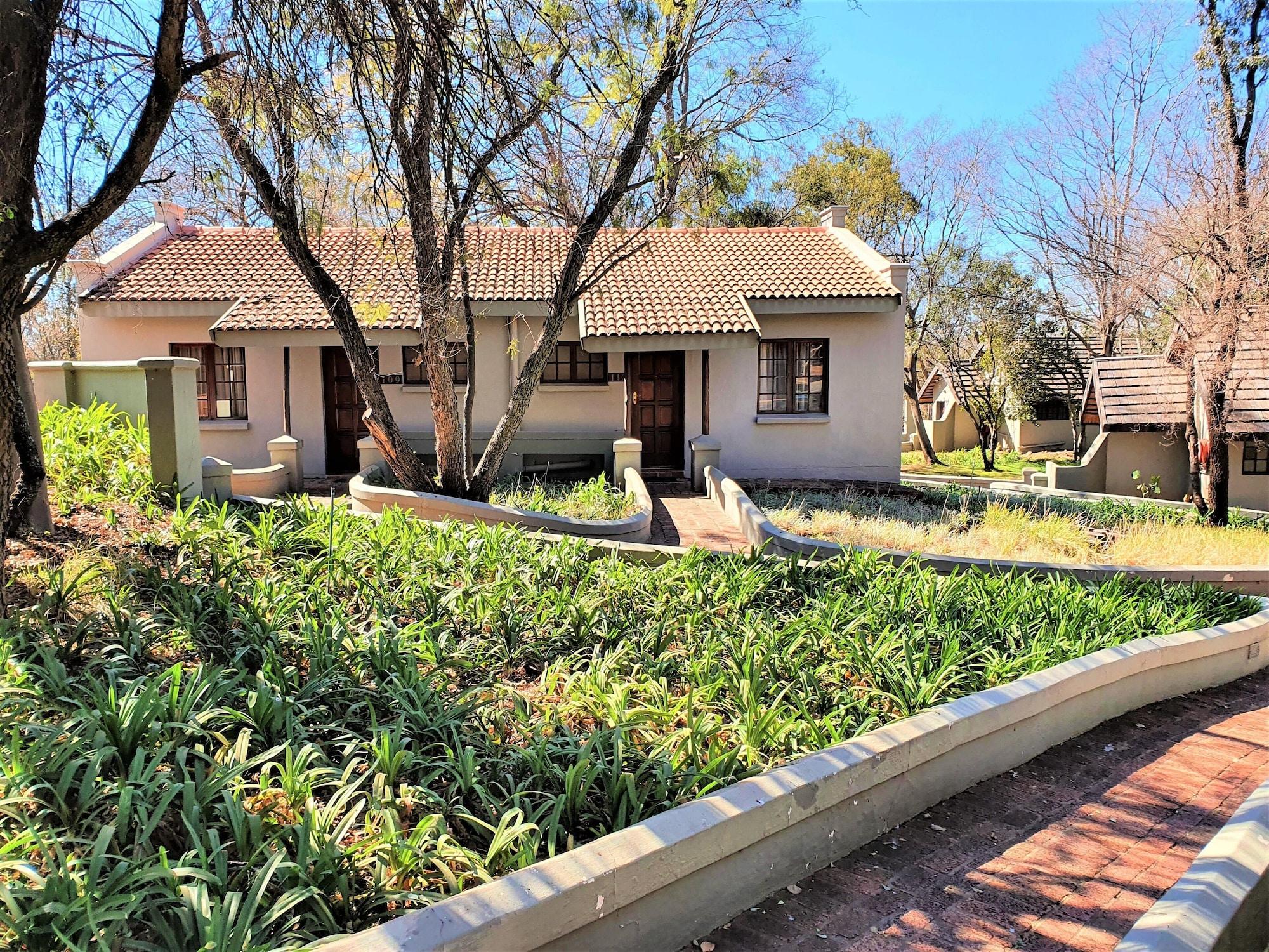 Premier Hotel Roodevalley Pretoria-Noord エクステリア 写真