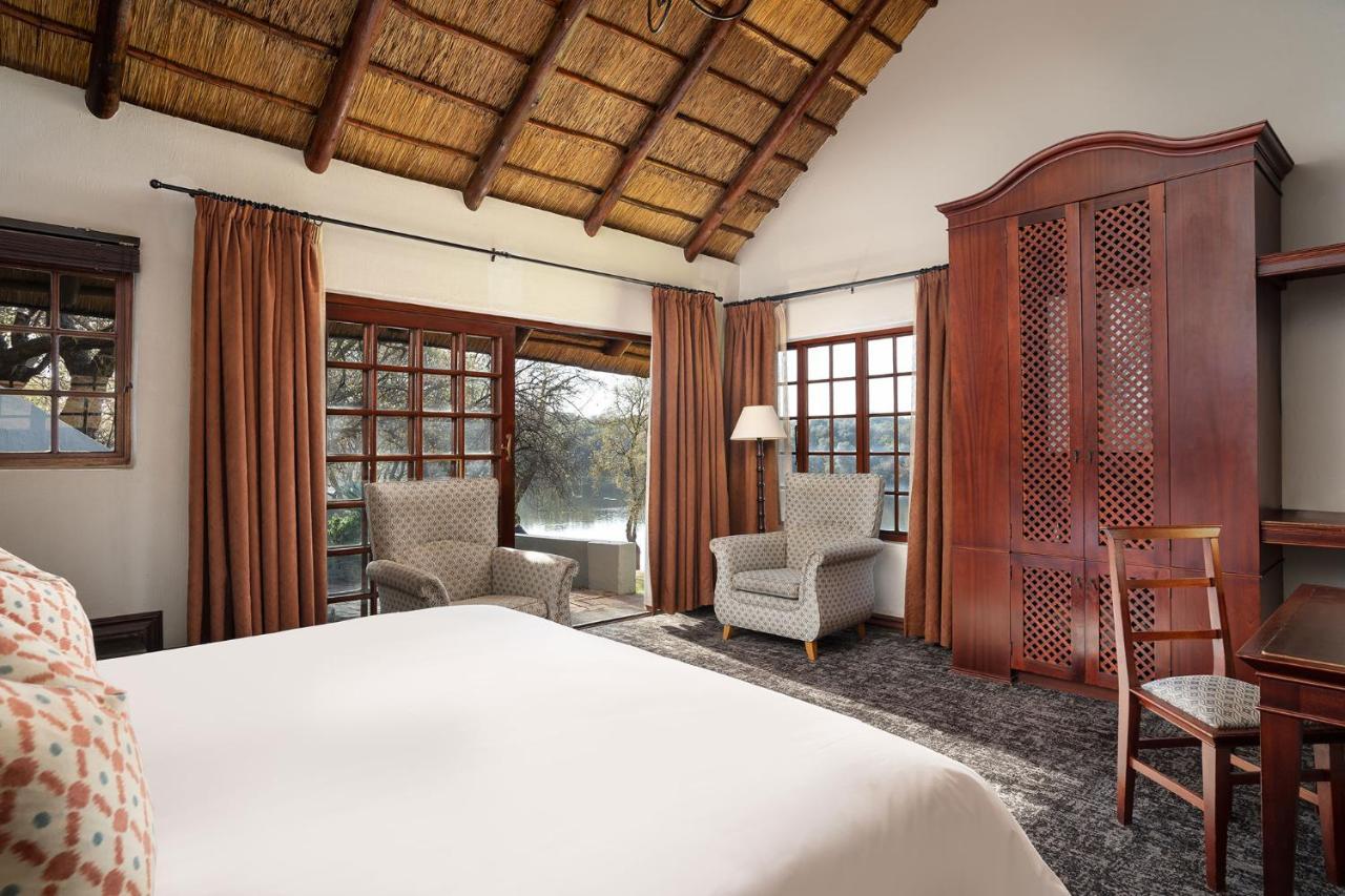Premier Hotel Roodevalley Pretoria-Noord エクステリア 写真