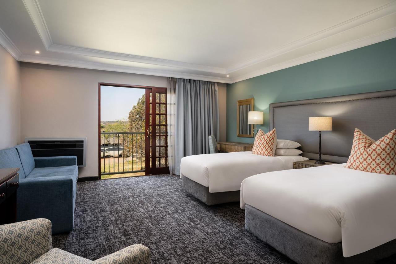 Premier Hotel Roodevalley Pretoria-Noord エクステリア 写真