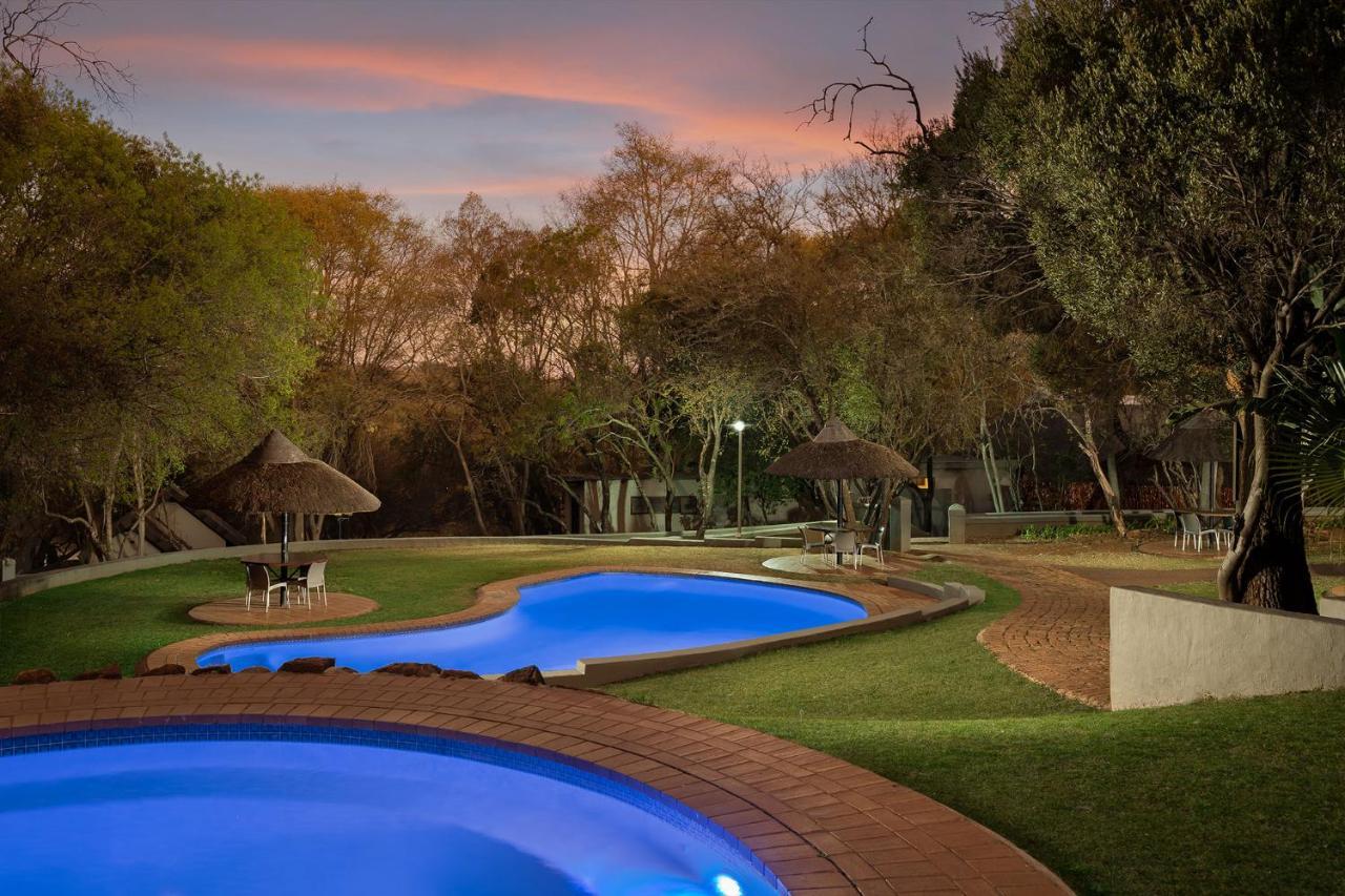 Premier Hotel Roodevalley Pretoria-Noord エクステリア 写真